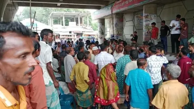 দিগন্ত ইউনিয়নের নাম পরিবর্তন ঘিরে উত্তাপ: গণশুনানি চলাকালে রহবল বাজারে ছাত্র-জনতার বিক্ষোভ, রুবেলের আশ্বাসে পরিস্থিতি স্বাভাবিক
