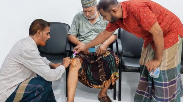 আশাশুনিতে বিএনপির আহ্বায়ক হেদায়েতুল ইসলামের ওপর হামলা/ আটক-২