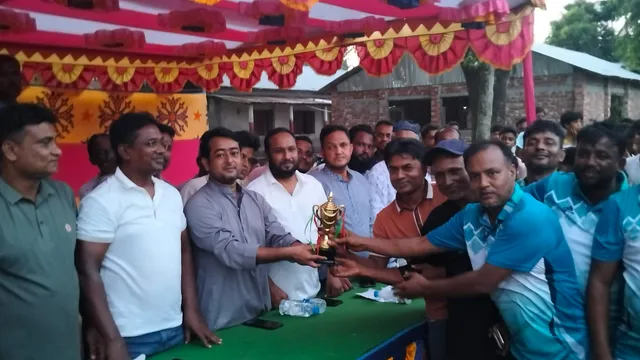 কোকোর স্মৃতি স্মরণে ঐতিহাসিক গুজিয়া হাইস্কুল মাঠে ফুটবল মহারণ ২০২৬