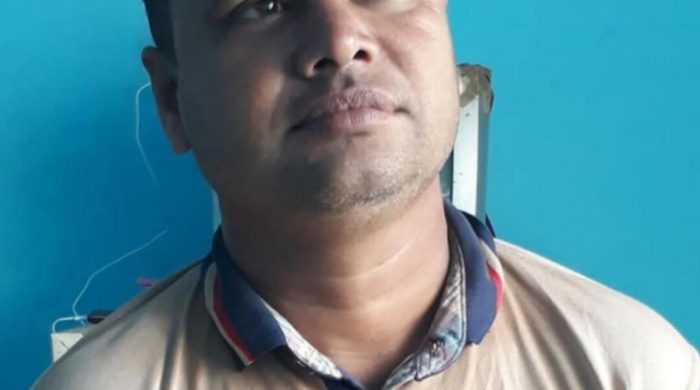 দূর্গাপুজার মিটিংয়ে যাওয়ার পথে ইউপি সদস্য চম্পকের মৃত্যু