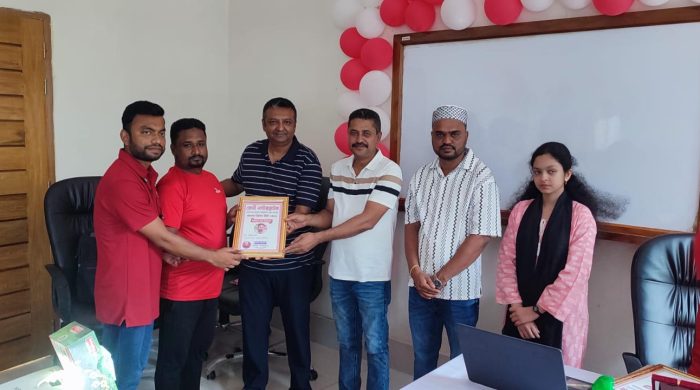 পাইকগাছায় রবি সার্কেল রিটেল মিট অনুষ্ঠানে ১২ ব্যবসায়ীকে সম্মাননা প্রদান